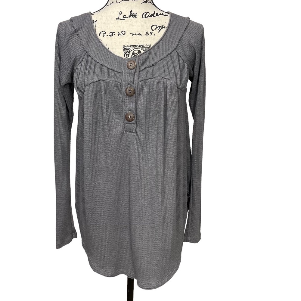Free People We The Free Must Have Henley Top Tee Gray Size Small - Picture 5 of 12